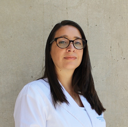 Dra. Claudia Véliz Paiva