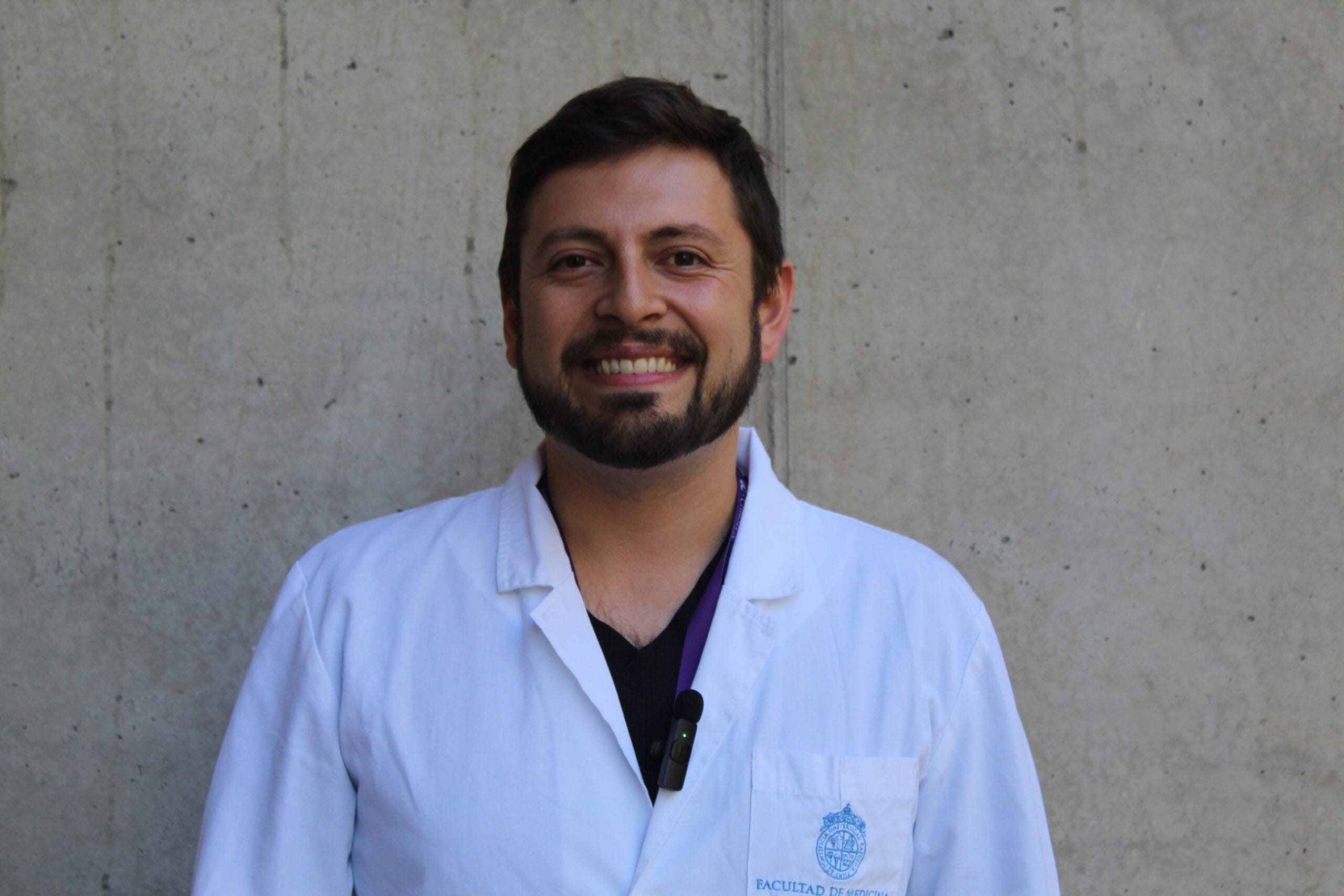 Dr. Andrés Rosa Valencia