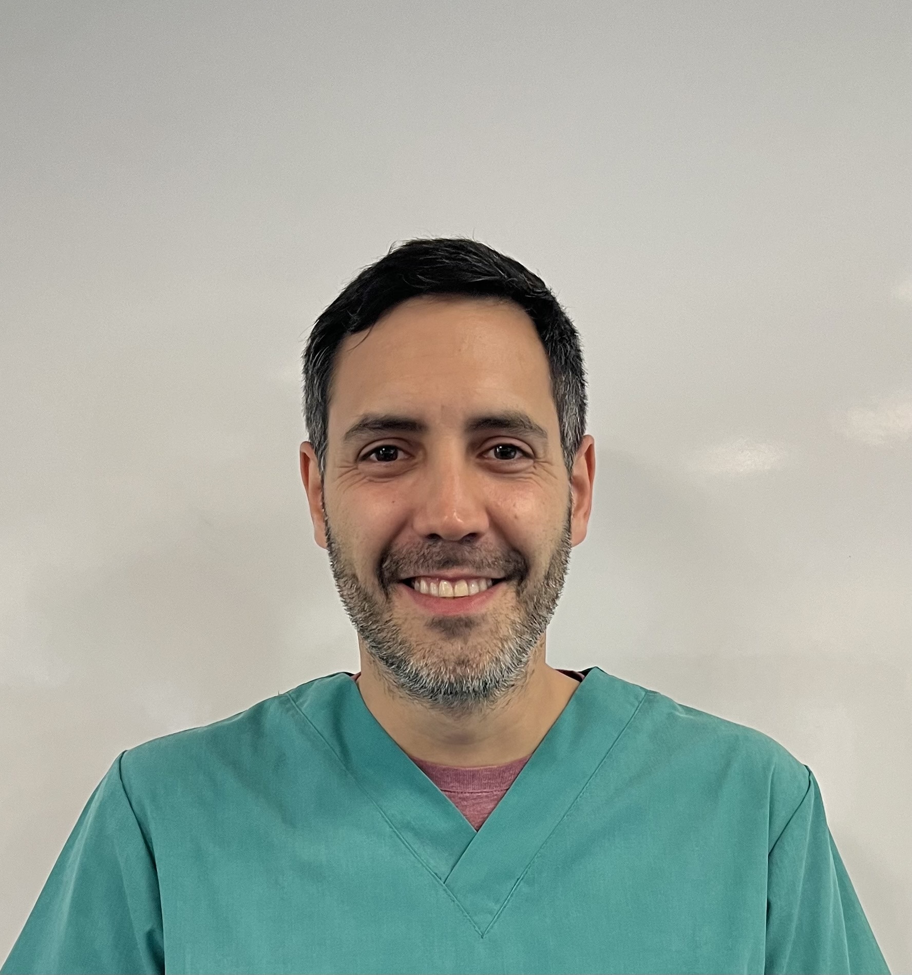 Dr. Carlos Felipe Briceño Bersezio