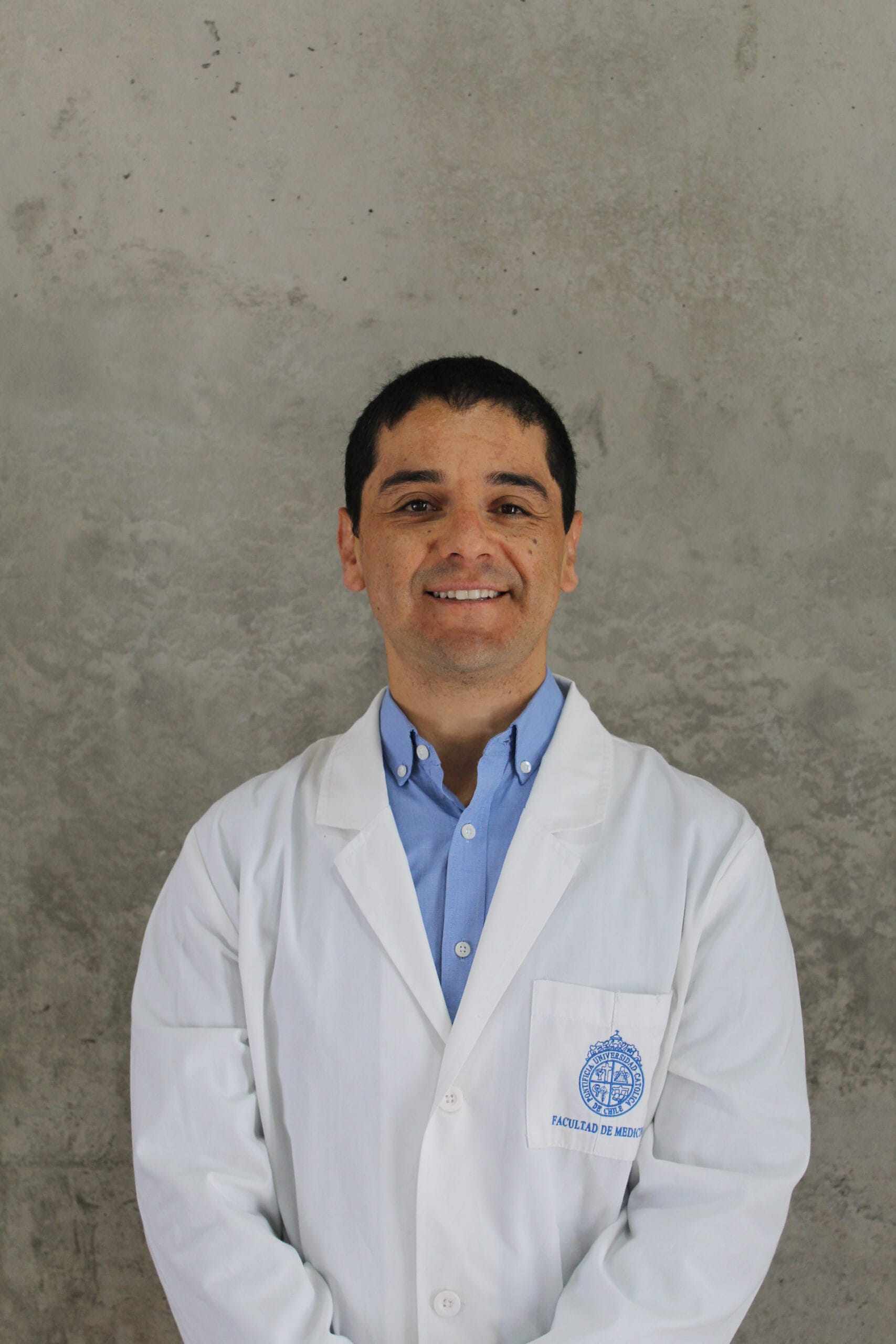 Dr. Uriel Montenegro Urbina